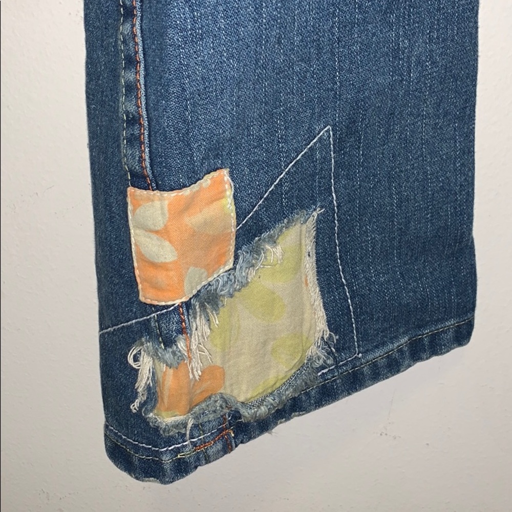 True Religion patch work jeans - Picture 6 of 7